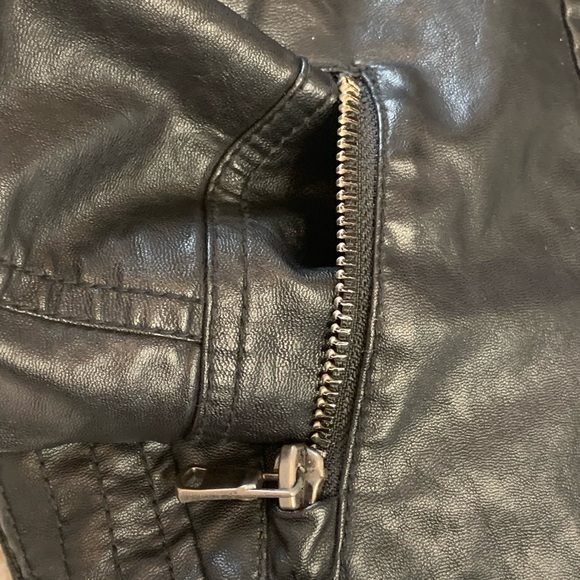 H&M Faux Leather Biker Jacket size 1 1/2 to 2 year - Picture 11 of 14